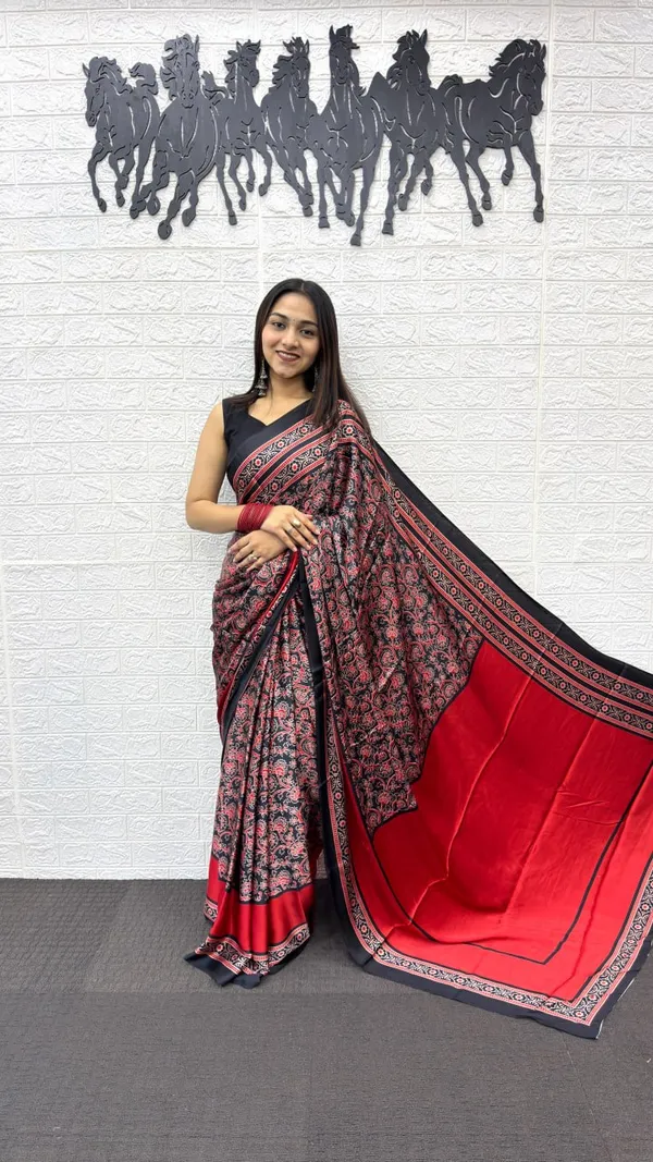 EXCLUSIVE_BLACK_AND_MAROON_AJRAKH_SAREE