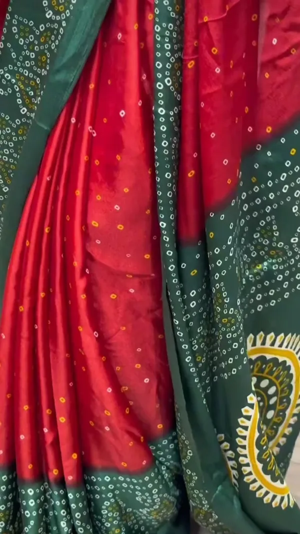 Red_&_Green_Bandhani_Saree_–_Festive_Rajasthani_Elegance