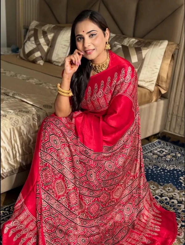 AJRAKH_BLOCK_PRINT_CHERRY_RED_COLOUR_SAREE