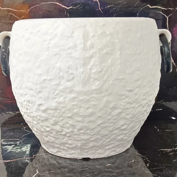 Premium_15-Inch_Rock_White_Plastic_Pot_-_Durable_&_Stylish_for_Indoor_and_Outdoor_Plants