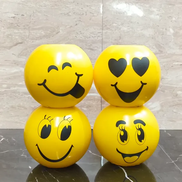 Pack_of_4_Emoji_Plastic_Flower_Vase_|_For_Home,_Garden_|_4.5_Inches
