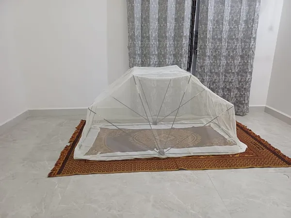 Cream_Polyester_Mosquito_Net_For_Protection_Against_Insect_Borne_Diseases