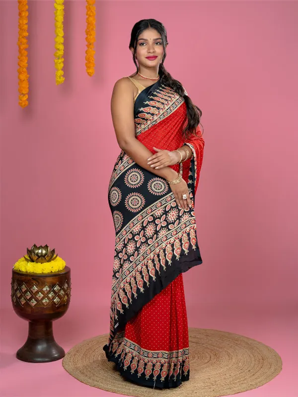 Semi_Gajji_Silk_Bandhani_Dot_Saree_With_Ajrakh_Riss_Pallu