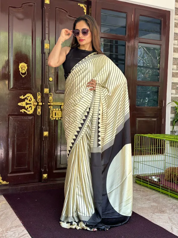 Pure__Ajrakh__Cream_Bindi__Modal_Silk_Pallu_Saree