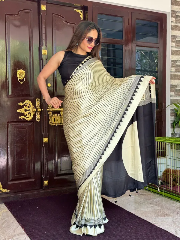 Pure__Ajrakh__Cream_Bindi__Modal_Silk_Pallu_Saree