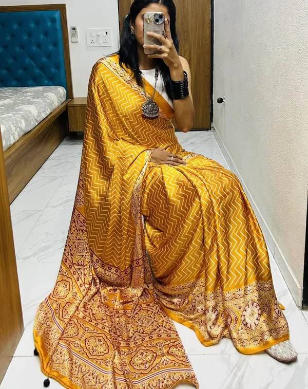 Designer_Zig_Zag_Ajrakh_Modal_Silk_Saree