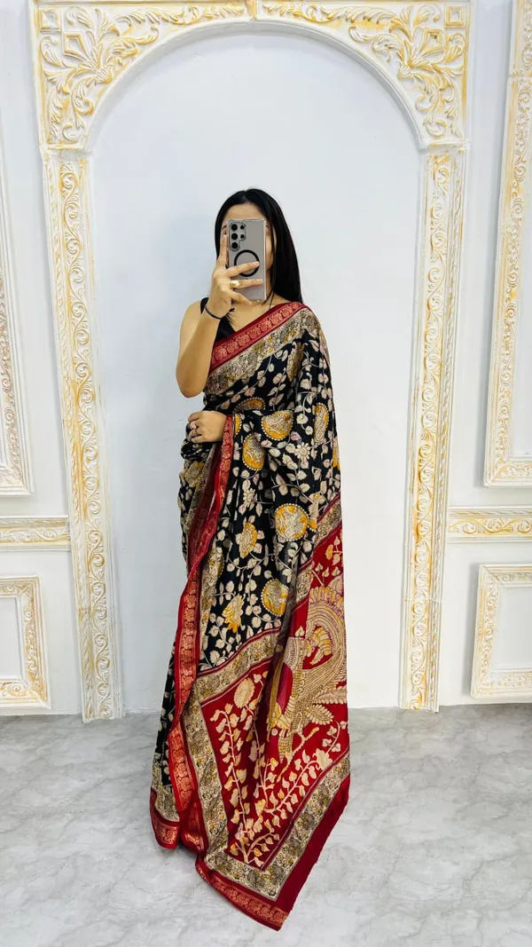 MAGALKARI__BLACK_RISS_PALLU_MULL_SAREE