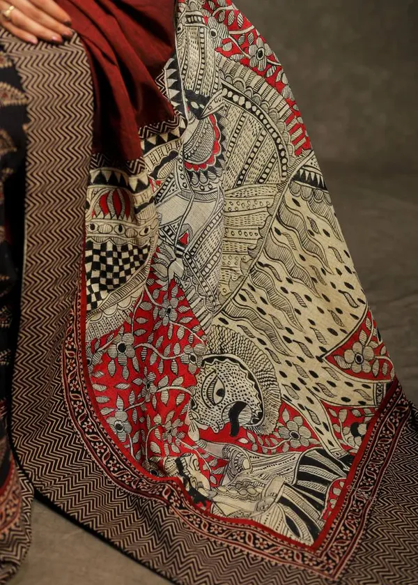 Maroon_Attractive_Kalamkari_Linen_Saree_With_Blouse_Piece