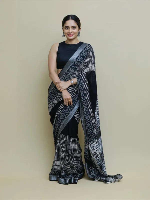 New_Pure_Western_Look_Silver_Patta_Linen_Saree