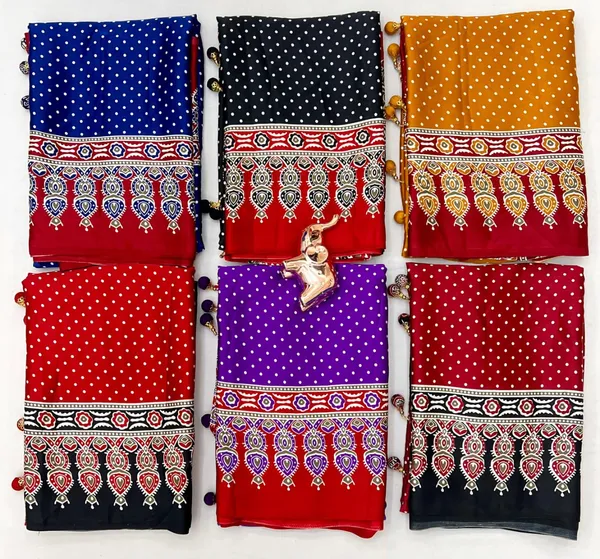 Semi_Gajji_Bandhni_Dot_Riss_Pallu_Ajrakh_Silk_Saree
