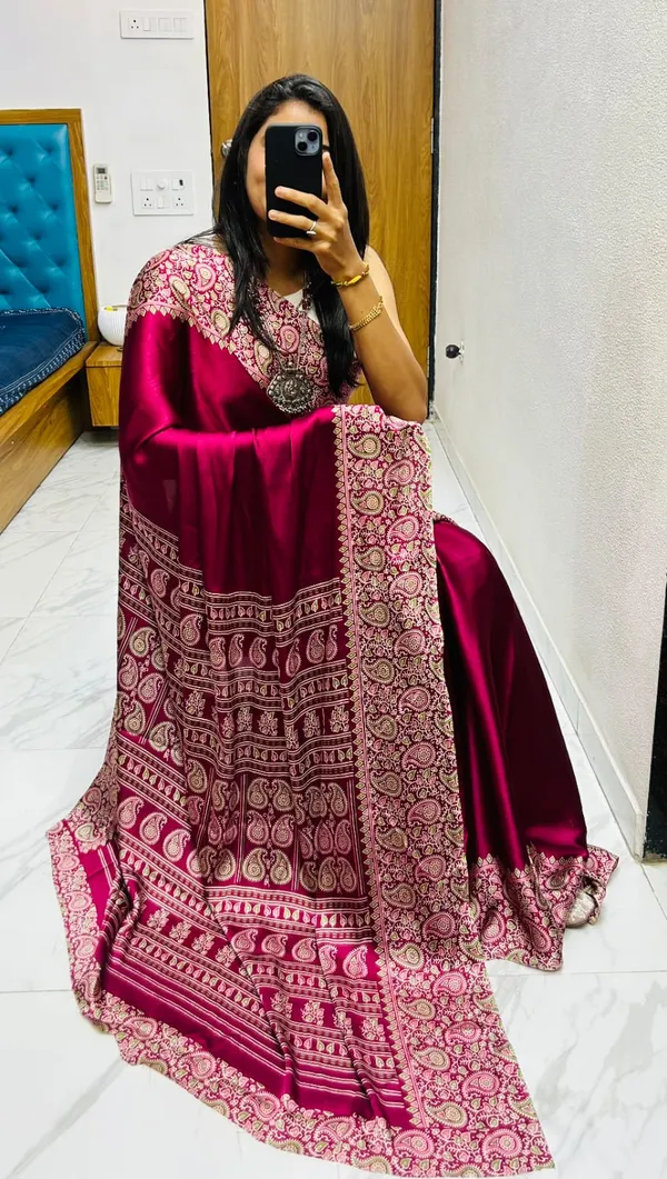 New_Attractiev_Semi_Gajji_Ajarkh_Rust_Pallu_Silk_Saree_With_Blouse