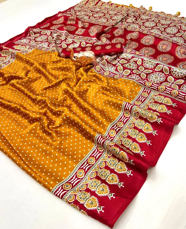 Gajji_Bandhani_Dot_&_Ajrakh_Silk_Saree
