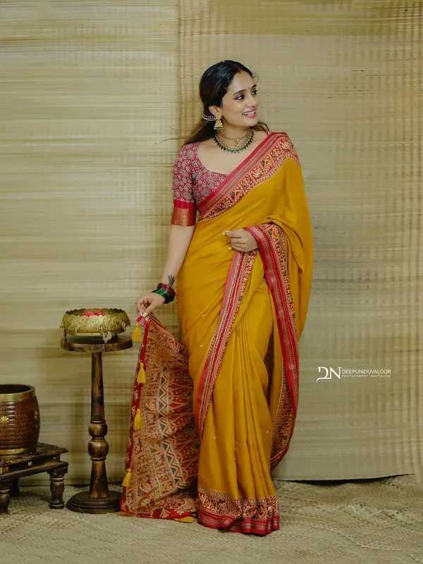 MUSTARD_YELLOW_:_MULCOTTON_SAREE
