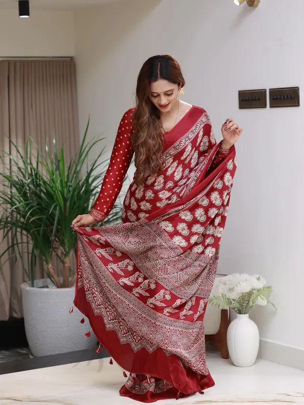 Designer_Ajrakh__Print_Modal_Silk_Saree_With_Blouse_Piece_�_Lightweight_&_Festive-Ready