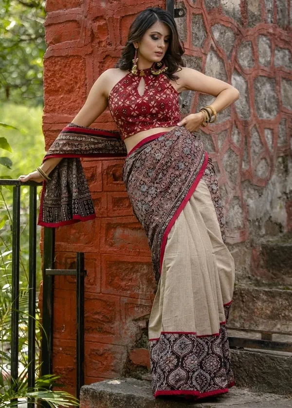 Exclusive_Block_&_Combination_Linen_Saree_With_Blouse_Piece