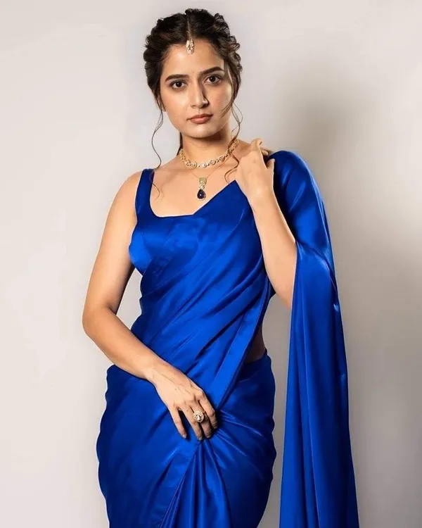 Royal_Blue_Satin_Silk_Saree_With_Blouse_Piece