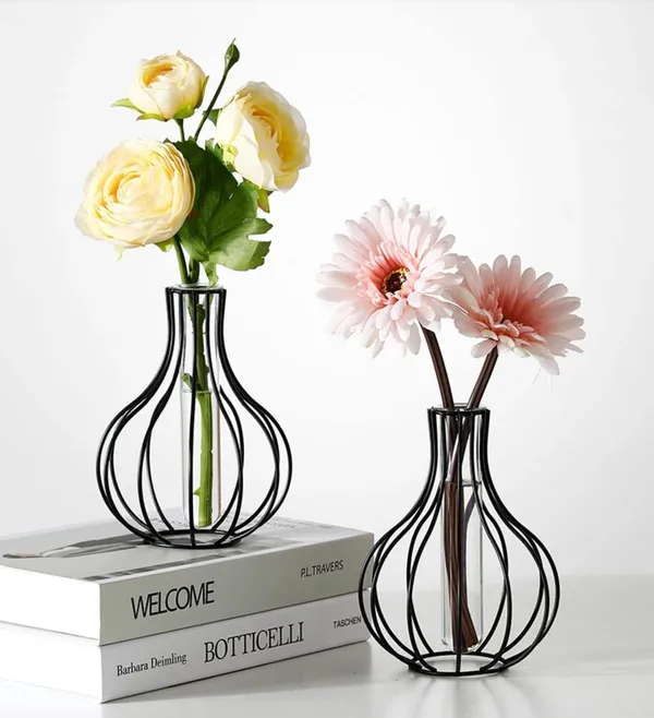 Gold_Metal_Flower_Vase_-_Standing_Flower_Vases_For_Centerpieces,Geometric_Table_Home_Decor,_Vase_For_Flowers,_Decorative_Art_Table_Vase_-_2_Pack,_(Design_3)____10L_x_10W_x_40H_Centimeters