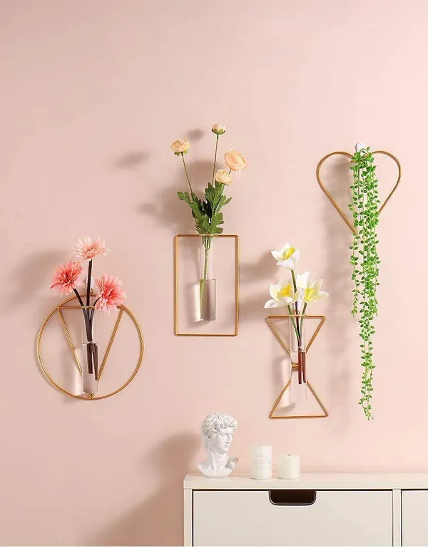 Multicolour_Gold_Wall_Vase_Hanging_Hydroponic_Planter_Wall_Mounted_Glass_Tube_Bud_Vase_Decorative_For_Centerpieces_Wedding_Decoration_(Cylr_Heart_2_Pcs)____17L_x_17W_x_20H_Centimeters