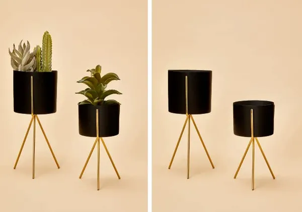 Black_Planter_Stand_Indoor_Rustproof_Durable_Stylish_Modern_Shelf_Living_Room_Sturdy_Stable_Decor_Decoration_Pot_Stand_Mid_Century_-_Small_(Set_Of_2)_7.6_x_7.6_x_12.7_Centimeters