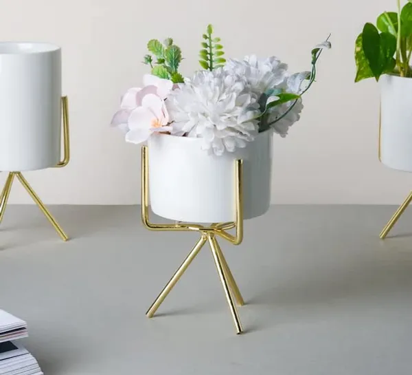 Black_Planter_Stand_Indoor_Rustproof_Durable_Stylish_Modern_Shelf_Living_Room_Sturdy_Stable_Decor_Decoration_Pot_Stand_Mid_Century_-_Small_(Set_Of_2)_7.6_x_7.6_x_12.7_Centimeters
