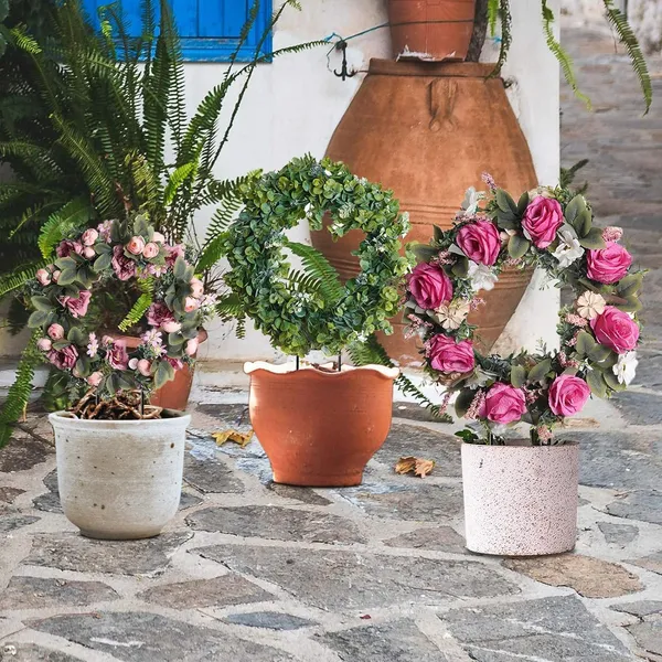 Black_Metal_Plant_Trellis_Climbing_Plants_Iron_Vine_Stem_Support_Wire_Plants_Climbing_Holder_Rack_Potted_Plants_Flowers_Indoor_Garden_Decor_25.4_x_1.3_x_33_Centimeters_500_g