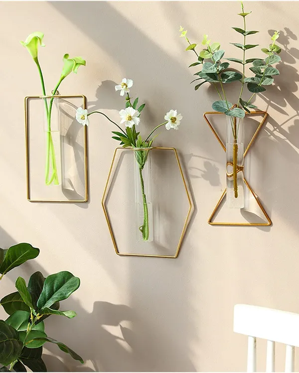 Multicolor_Gold_Wall_Vase_Hanging_Geometric_Metal_Vase_Planter_Wall_Mounted_Glass_Tube_Bud_Vase_Decorative_For_Centerpieces_Wedding_Decoration_(Cylr_Damru_2_Pcs)____17L_x_17W_x_20H_Centimeters