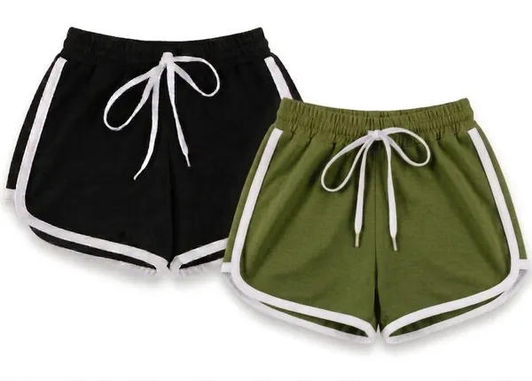 Black_Green_Cotton_Blend_Regular_Shorts_For_Girls