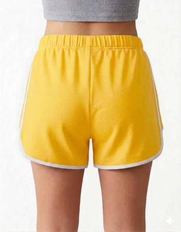 Yellow_Cotton_Blend_Regular_Shorts_For_Girls