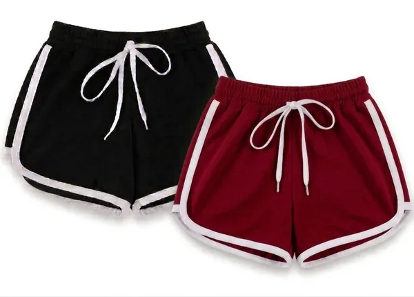 Black_Maroon_Cotton_Blend_Regular_Shorts_For_Girls