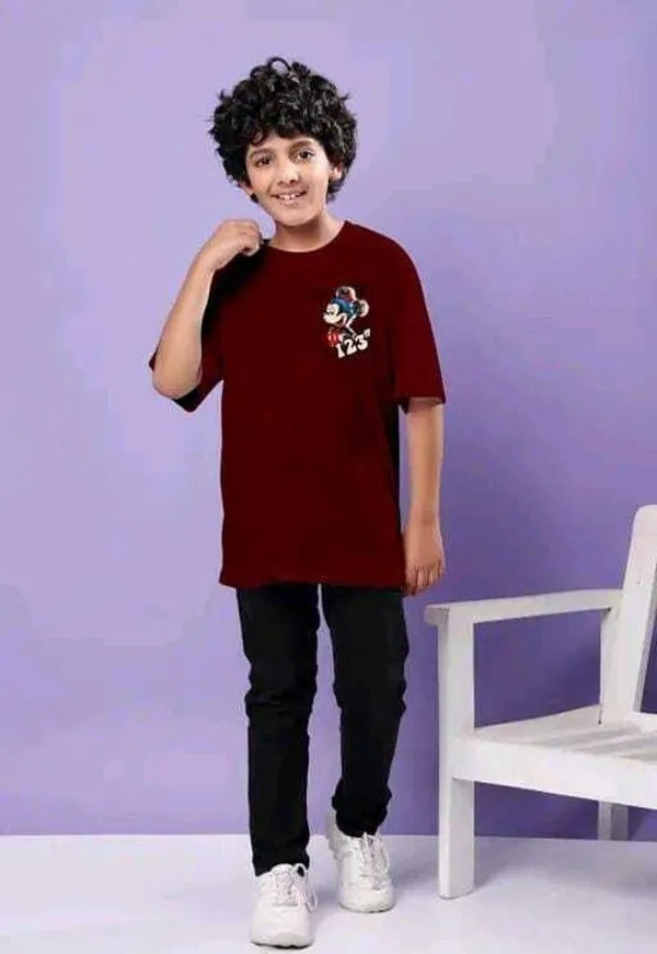 Maroon_Cotton_Blend_Regular_Fit_Graphic_Print_T-Shirt_For_Boys