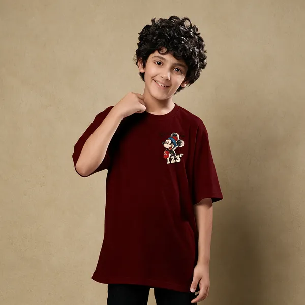 Maroon_Cotton_Blend_Regular_Fit_Graphic_Print_T-Shirt_For_Boys