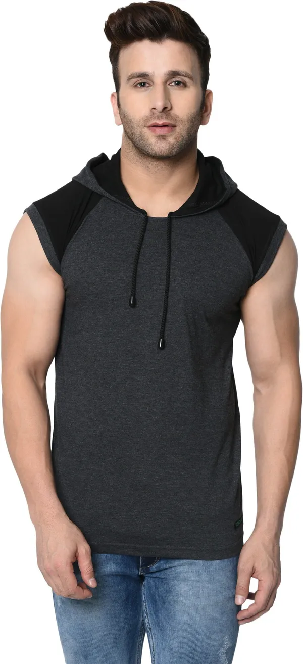 Black_Cotton_Blend_Boxy_Fit_Colorblock_Hooded_Neck_T-Shirt_For_Men