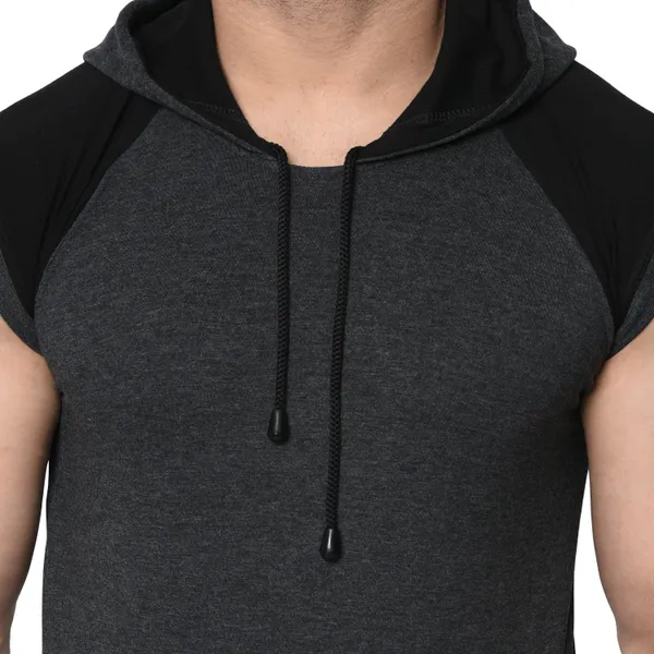 Black_Cotton_Blend_Boxy_Fit_Colorblock_Hooded_Neck_T-Shirt_For_Men