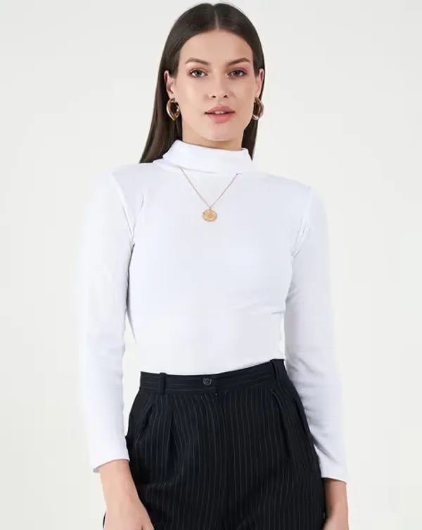 Black_White_Cotton_Slim_Fit_Turtleneck_Top_For_Women