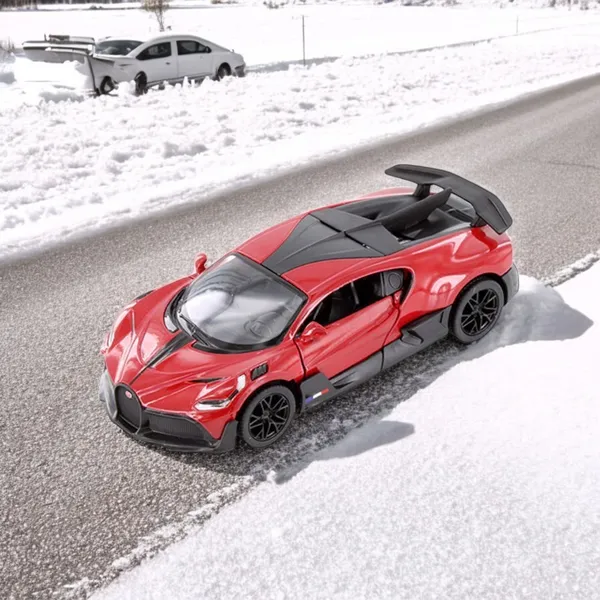 Kinsmart_Red_Bugati_Divo_Metal_1:36_Diecast_Model_Car_For