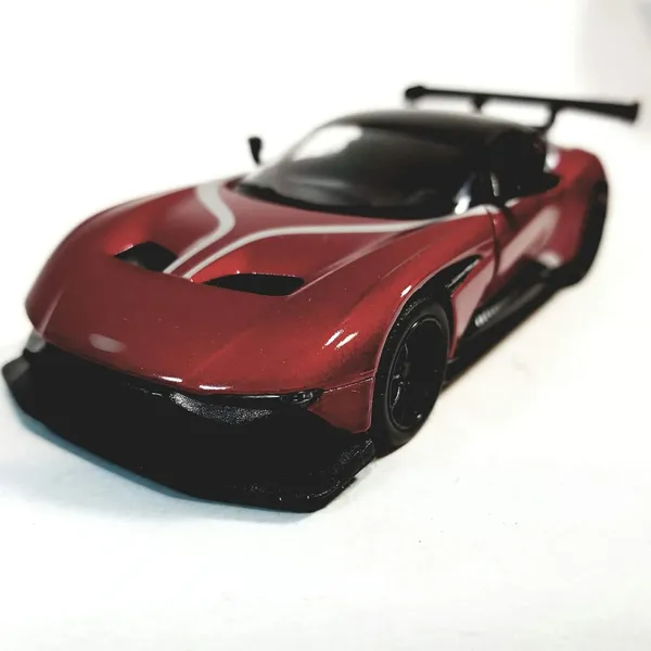 Kinsmart_Maroon_Aston_Martin_Vulcan_Metal_1:38_Diecast_Model_Car_For