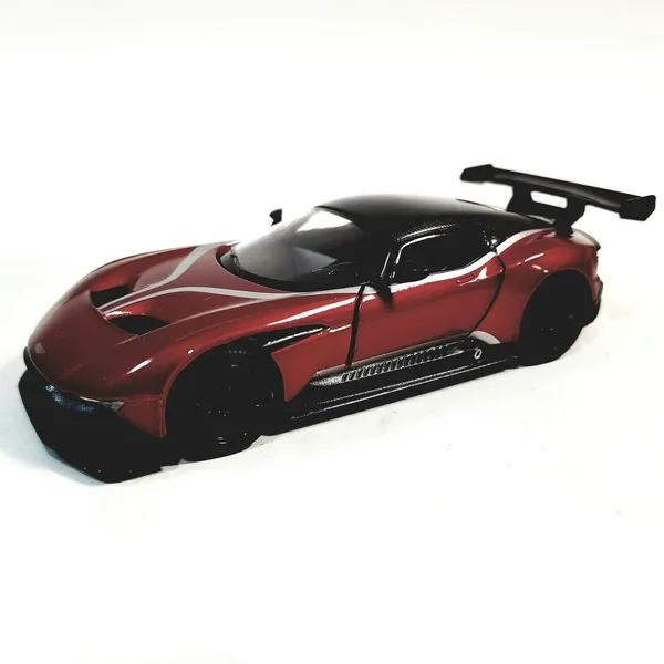 Kinsmart_Maroon_Aston_Martin_Vulcan_Metal_1:38_Diecast_Model_Car_For