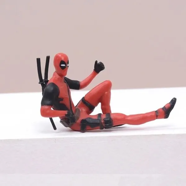 Deadpool_Action_Figures_Set_-_3pcs_10cm_Comic_Hero_Cake_Toppers_for_Home,_Office_&_Car