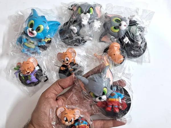 New_TOM_and_JERRY_8_Show_Pieces_-_Cartoon_PVC_Models_Toys_HD_Figures_for_Collectors
