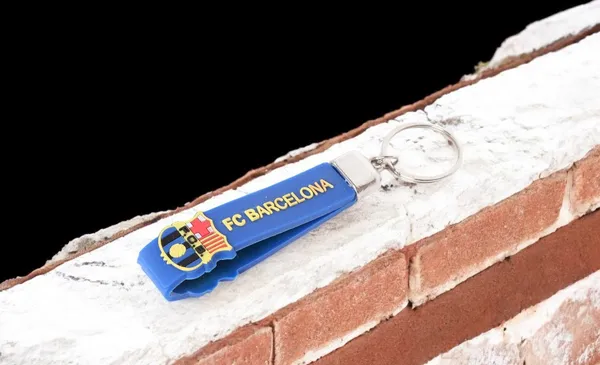 Multicolor_Team_Football_Club_Keychain_For_Car_&_Bike_Gifting_With_Fan_Item_Men_Sport_Keyring_&_Keychain_Key_Chain_Sports()