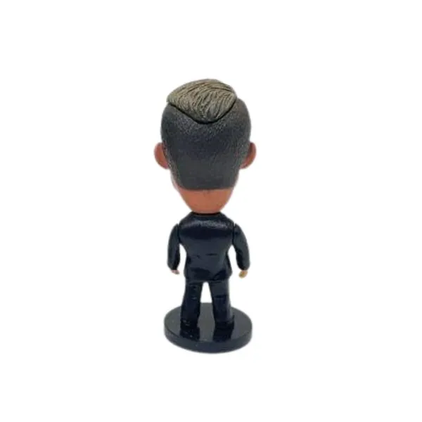 Mayatra's_Football_Player_Figure_-_Premium_Sports_Action_Figure_for_Fans,__,_and_Collectors_-_Detailed_Design,_Perfect_for_Display,_Gifting_(Ronaldo_Black)