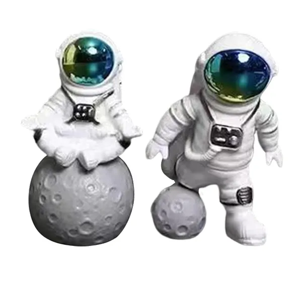 Astronaut_Figure_Set_-_3pcs_Spaceman_Resin_Sculpture_Statue_Ornament_for_Office_&_Home_Decor