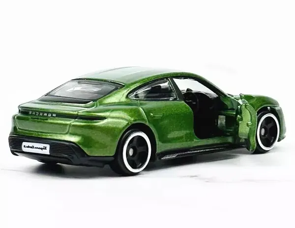 Bburago_1:64_Scale_Porsche_Taycan_Turbo_S_Diecast_Metal_Model_Car