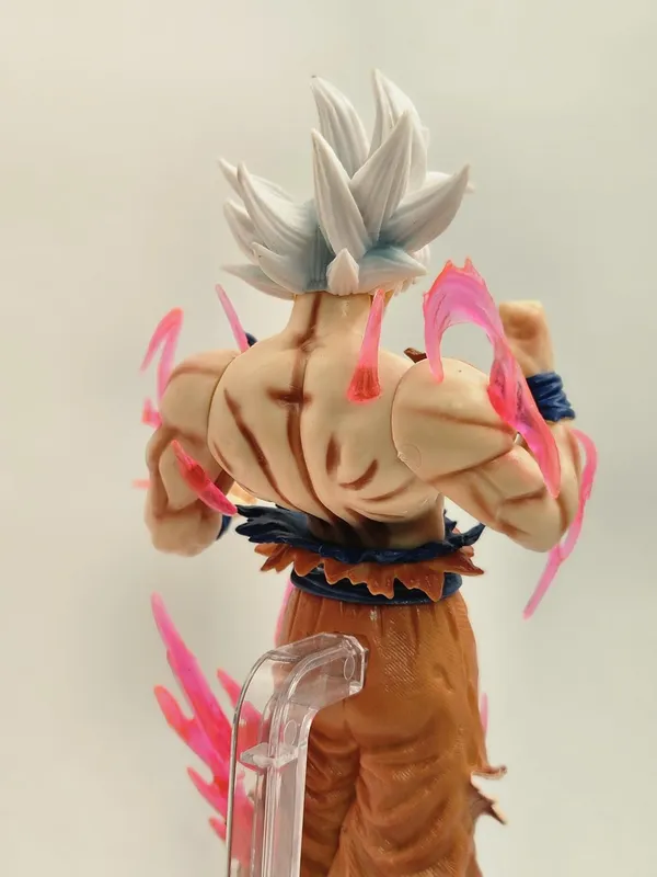 Dragon_Ball_Z_Goku_Ultra_Instinct_Form_Action_Figure_-_Multicolor_PVC_Toy_for_Car_Dashboard,_Office_Desk,_Decoration_&_Study_Table