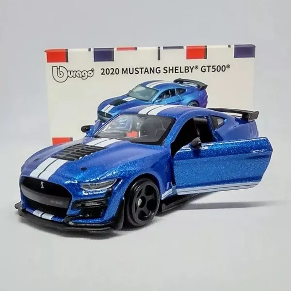 Kinsmart_Ford_Mustang_Shelby_GT500_Diecast_1:64_Miniature_Model_by_Bburago_�_Iconic_Muscle_Car