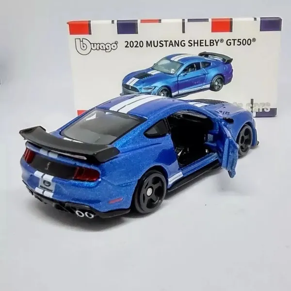 Kinsmart_Ford_Mustang_Shelby_GT500_Diecast_1:64_Miniature_Model_by_Bburago_�_Iconic_Muscle_Car