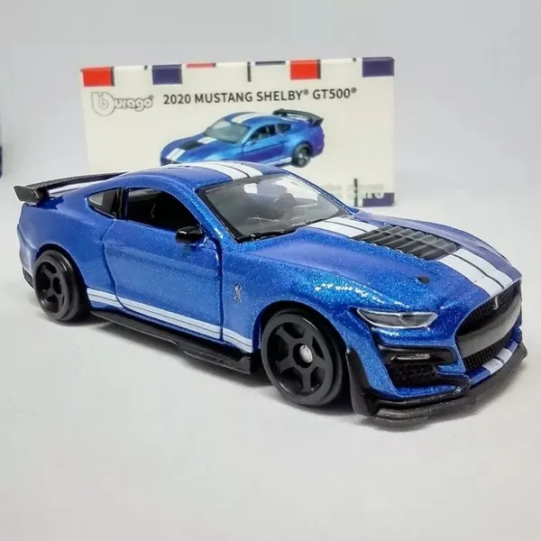 Kinsmart_Ford_Mustang_Shelby_GT500_Diecast_1:64_Miniature_Model_by_Bburago_�_Iconic_Muscle_Car