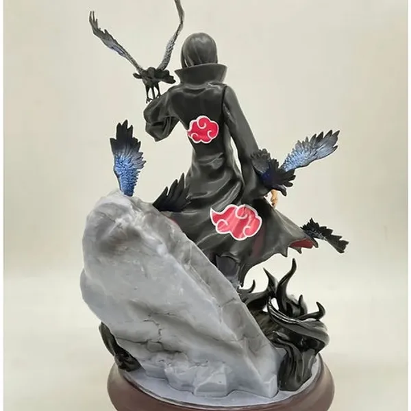 Itachi_Action_Figure_Toy_-_Uchiha_Itachi_with_Crow_Collectible_for_Anime_Fans
