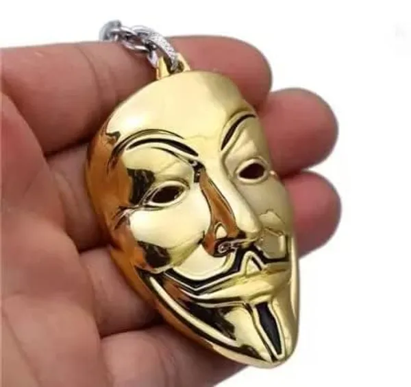 Multicolor_Vendatta_Face_Joker_Face_Mask_Metal_Keychainperfect_For_Office,_Car,_Bike_Keysdurable_And_Stylish_Keyring._Personal_Use_Or_For_Gift_Purpose.Keyring_For_Boys,_Girls_Mens_And_Women.