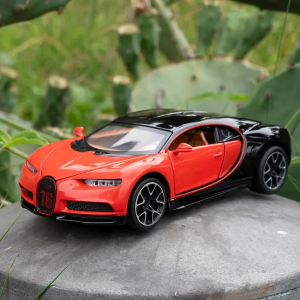 Mayatra's_1/32_Scale_Alloy_Bugatti_Toy_Car_-_Pull_Back_Model_with_Sound,_Bright_Lights_&_Realistic_Design_(Red)